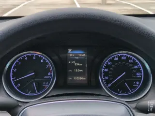 Toyota Camry 2019 SE 4dr Sedán