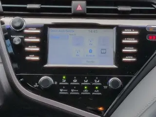 Toyota Camry 2019 SE 4dr Sedán