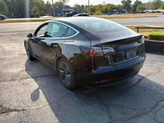 2019 modelo Tesla Model 3