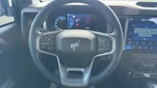 Ford Bronco 2023 4x4 Black Diamond Advanced 4dr SUV