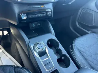 Ford Escape 2023 AWD Platinum 4dr SUV