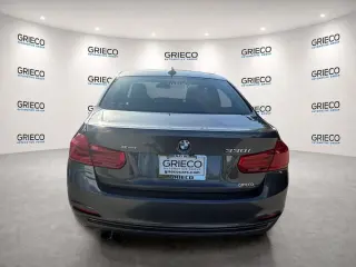BMW Serie 3 2018 AWD 330i xDrive 4dr Sedán