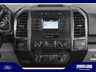 Ford F-150 2019 4x4 XL 4p SuperCrew 5.5 ft. SB