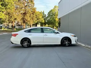 Toyota Avalon 2014
