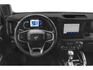 Ford Bronco 2021 4x4 base SUV 4 puertas