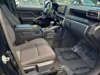 Toyota Tacoma 2025 4x2 SR 2dr XtraCab 6.1 ft LB