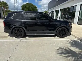 Kia Telluride 2022 AWD SX 4dr SUV
