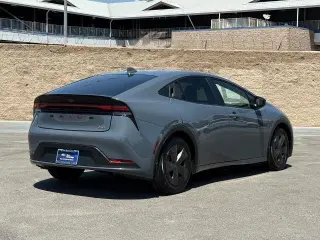 Toyota Prius 2025 LE 4dr Hatchback