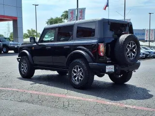 Ford Bronco 2024 4x4 Badlands 4dr SUV