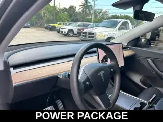 Tesla Model Y 2021 AWD Performance 4 puertas Crossover