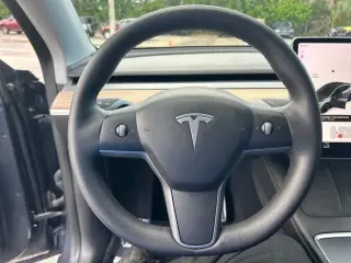 Tesla Model Y 2021 AWD Performance 4 puertas Crossover