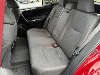 \nToyota RAV4 2024 LE 4dr SUV\n