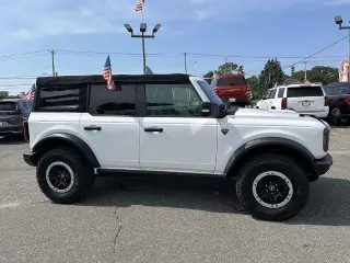 Ford Bronco 2021 4x4 Badlands Advanced 4dr SUV