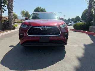 Toyota Highlander 2023 L 4dr SUV