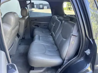 Chevrolet Tahoe 2004
