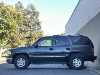 Chevrolet Tahoe 2004
