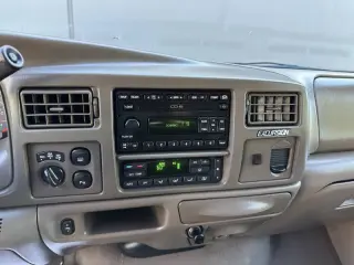 2002 Ford Excursion