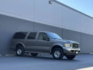 2002 Ford Excursion