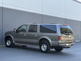 2002 Ford Excursion