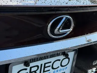 Lexus ES 350 de 2018 con 4 puertas de sedán