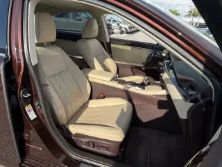 Lexus ES 350 de 2018 con 4 puertas de sedán