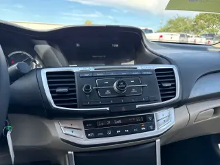 Honda Accord 2014 LX 4dr Sedán CVT