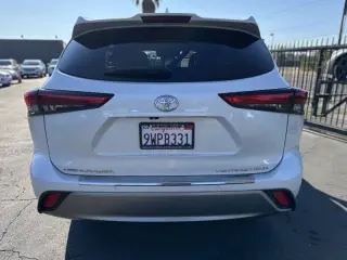 Toyota Highlander 2021