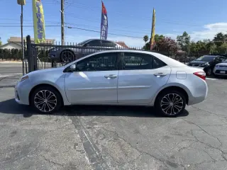 Toyota Corolla 2016