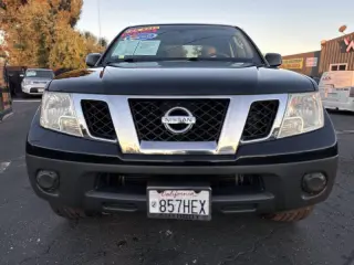 Nissan Frontier 2011