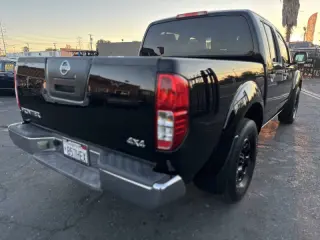 Nissan Frontier 2011