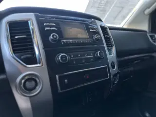 Nissan Titan 2018