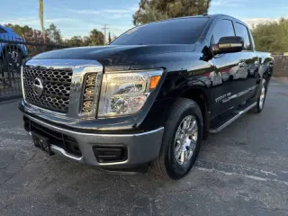 Nissan Titan 2018