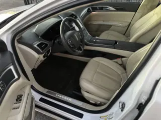 Lincoln MKZ 2013
