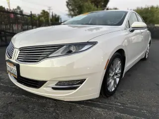 Lincoln MKZ 2013