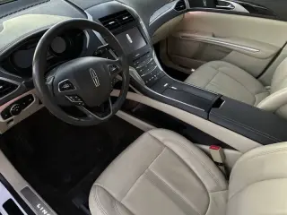 Lincoln MKZ 2013