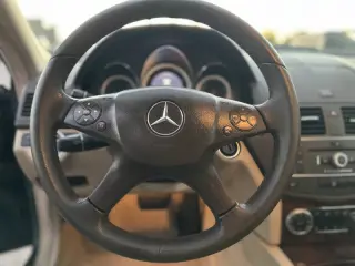 Mercedes-Benz Clase C 2011
