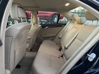 Mercedes-Benz Clase C 2011