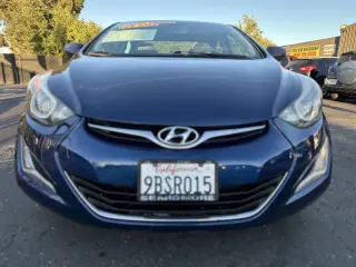 Hyundai Elantra 2015
