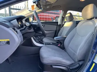 Hyundai Elantra 2015