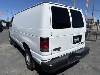 2011 Ford E-Series