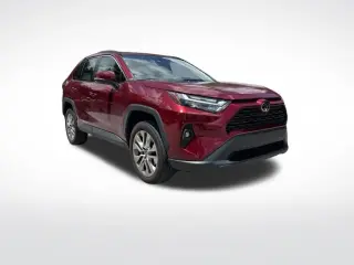 Toyota RAV4 2023 XLE Premium 4dr SUV