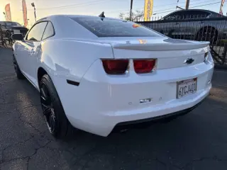 Chevrolet Camaro 2011