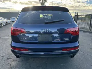 Audi Q7 2015