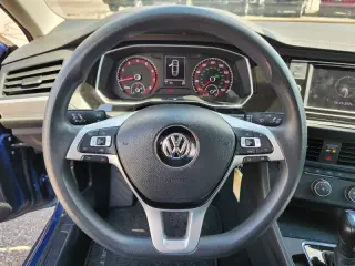 Volkswagen Jetta 2019