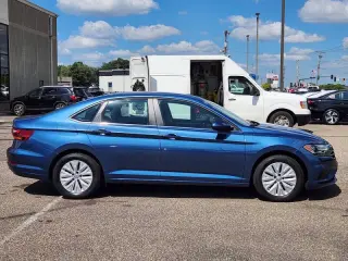 Volkswagen Jetta 2019