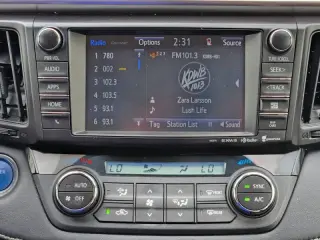 Toyota RAV4 Hybrid 2016