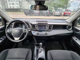 Toyota RAV4 Hybrid 2016
