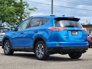 Toyota RAV4 Hybrid 2016