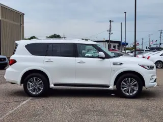 Infiniti QX80 2019