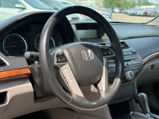 Honda Accord 2011